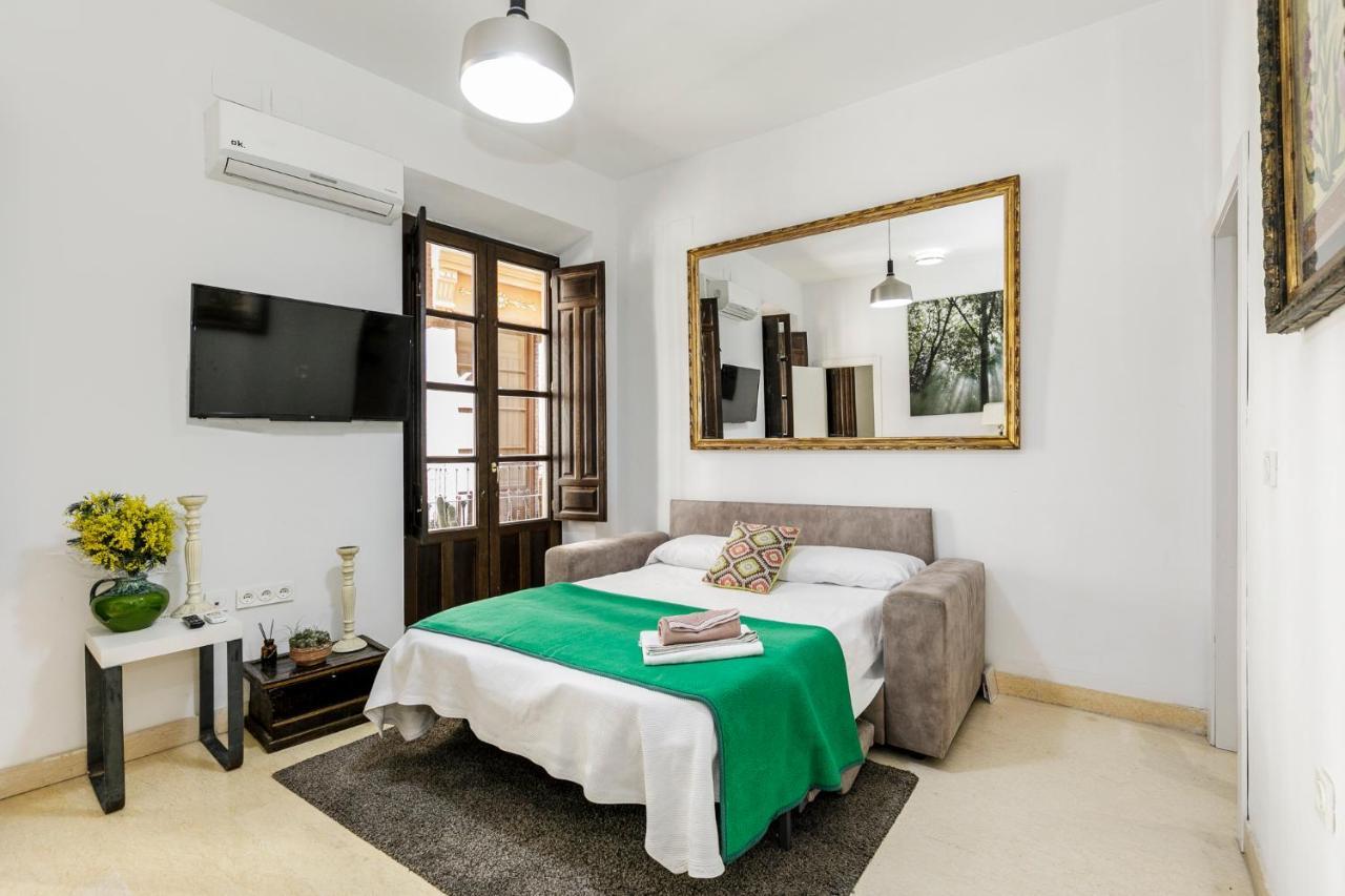 Ferienwohnung Apartamento Alcaiceria Granada Exterior foto
